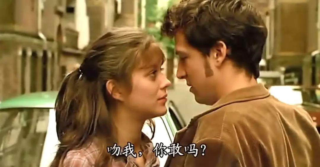 爱追剧最新版，日常小趣事与情感的交织纽带