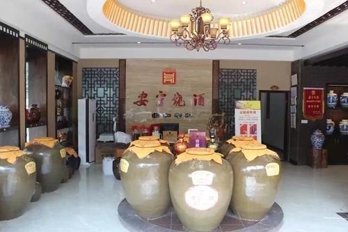 宜宾山体滑坡最新进展及小巷神秘特色小店探秘