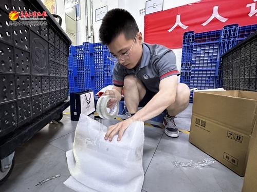 最新快递动态，快递业发展与时代变迁同步前行